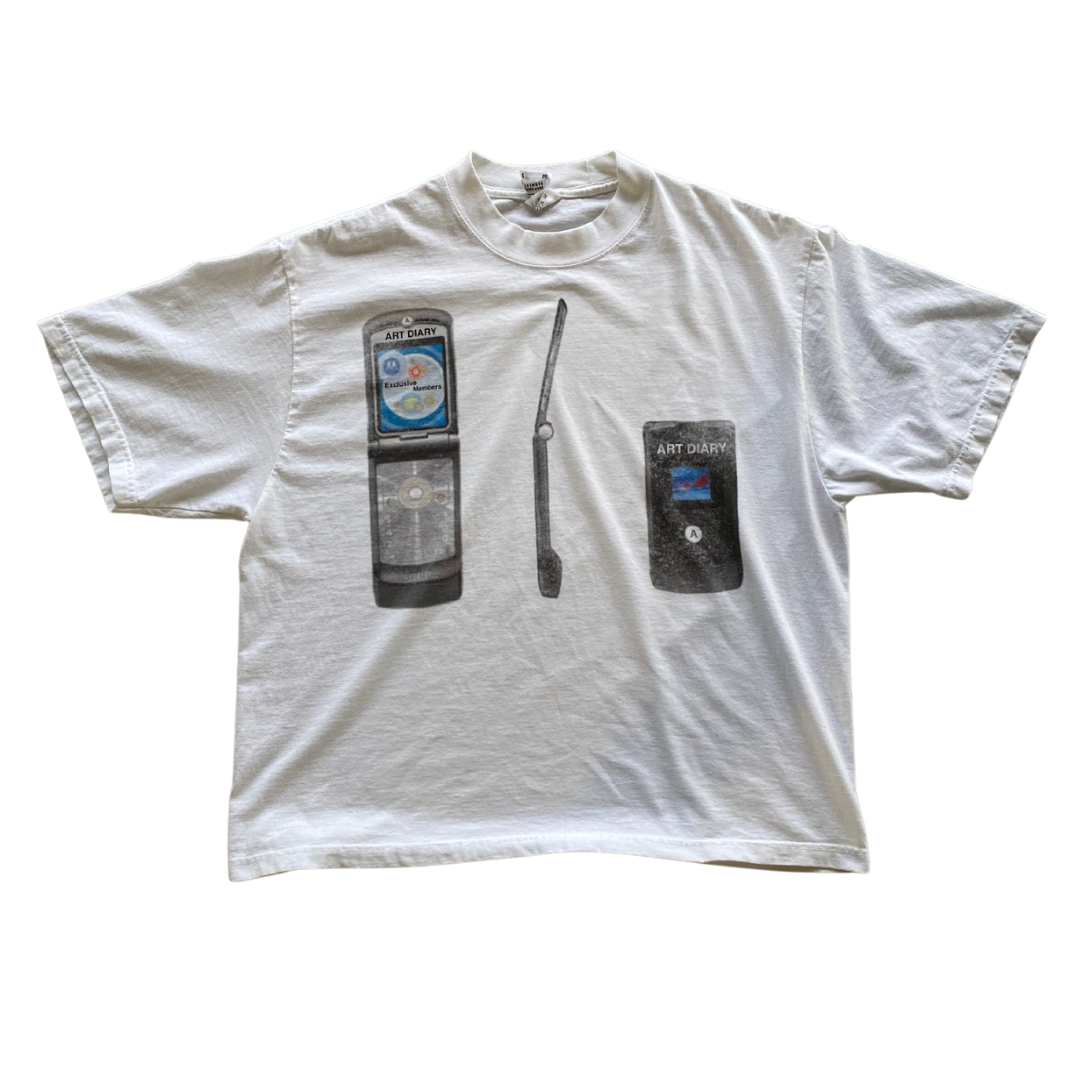 Flip phone tee